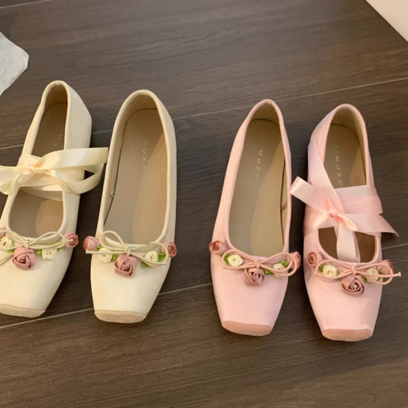 Embroidery Designer - Damskie baleriny z kokardą, buty typu