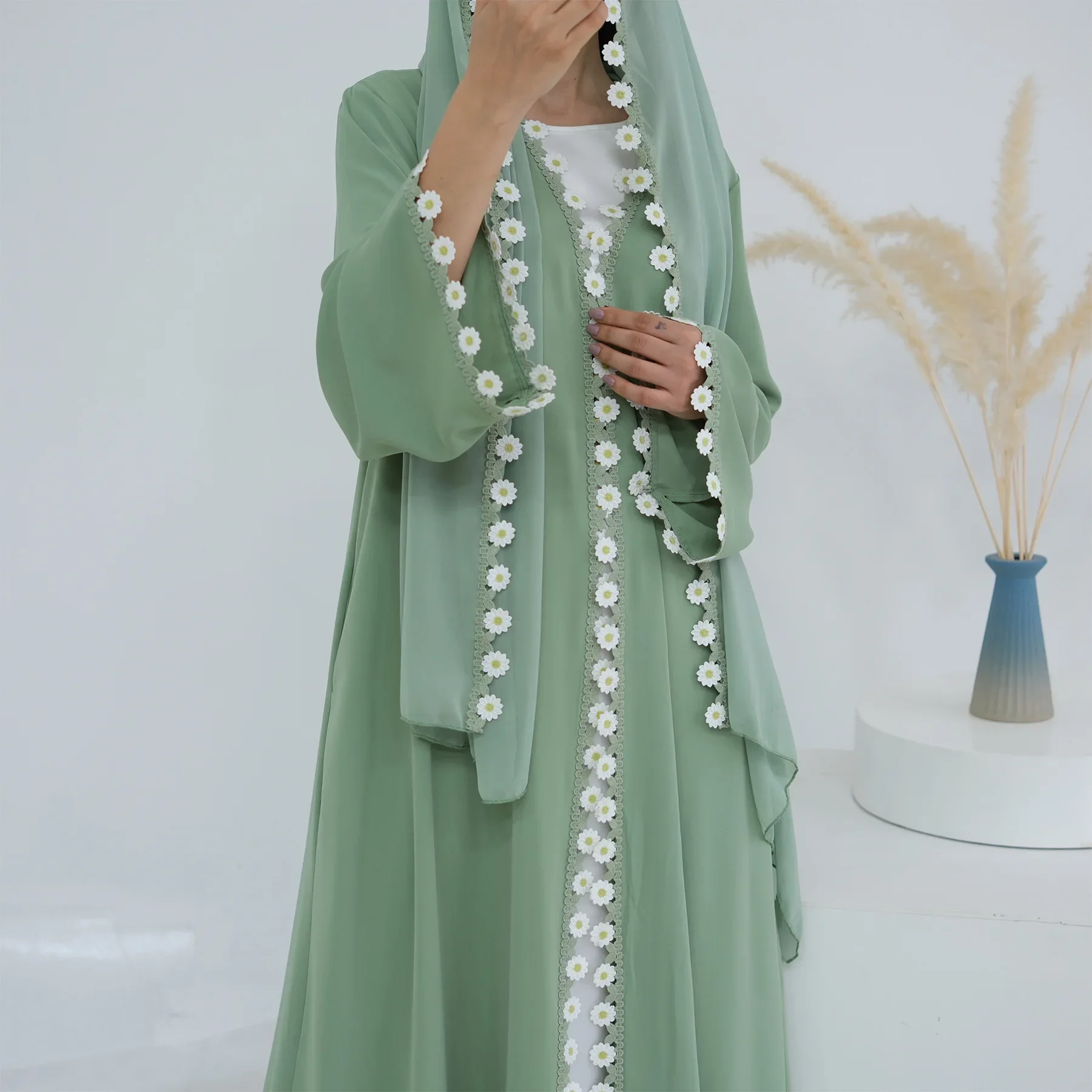 Kwiatowe abaje Dubaj Turcja Ka – Embroidery Kebaya recenzja i cena
