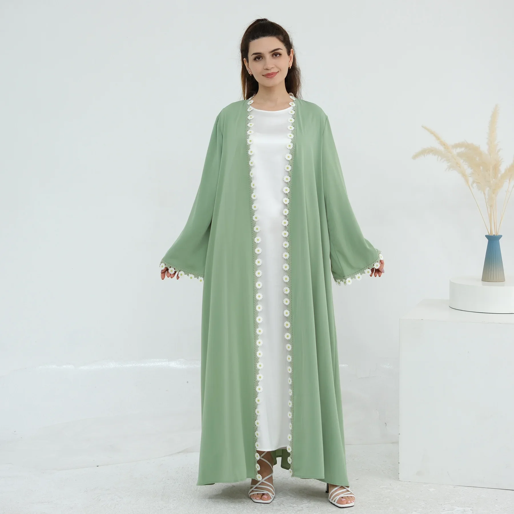 Kwiatowe abaje Dubaj Turcja Ka – Embroidery Kebaya recenzja i cena