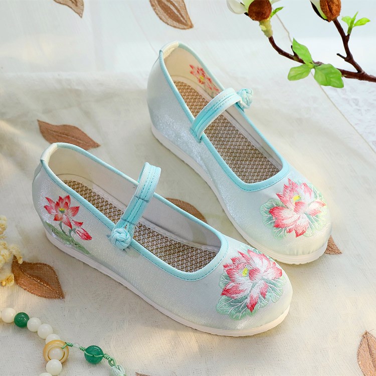 Damskie biało-zielone buty Mar – Embroidery Print recenzja i cena