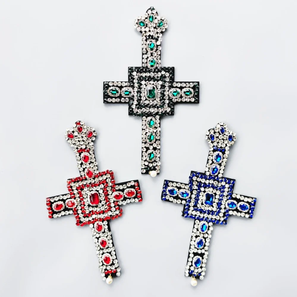 Haftowane krzyżyki z cekinami, – Embroidery Viewer recenzja i cena