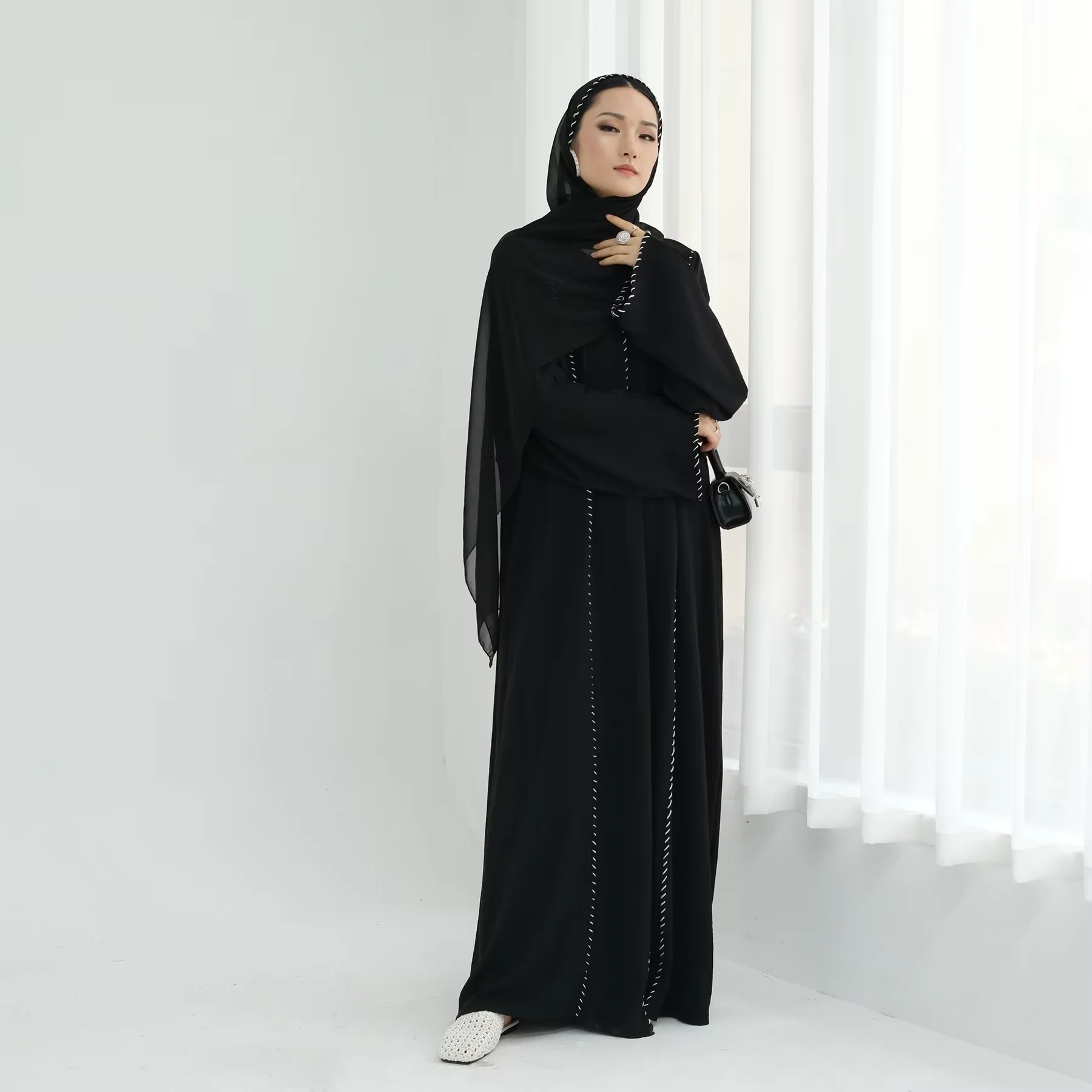 Luksusowa abaja z Dubaju, kimo – Embroidery Kebaya recenzja i cena